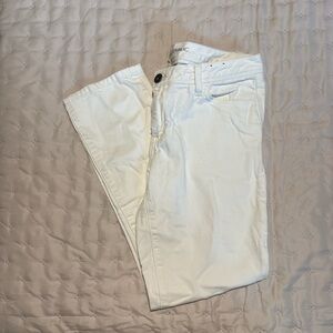 Banana Republic White Straight Leg Jeans Versatile Style